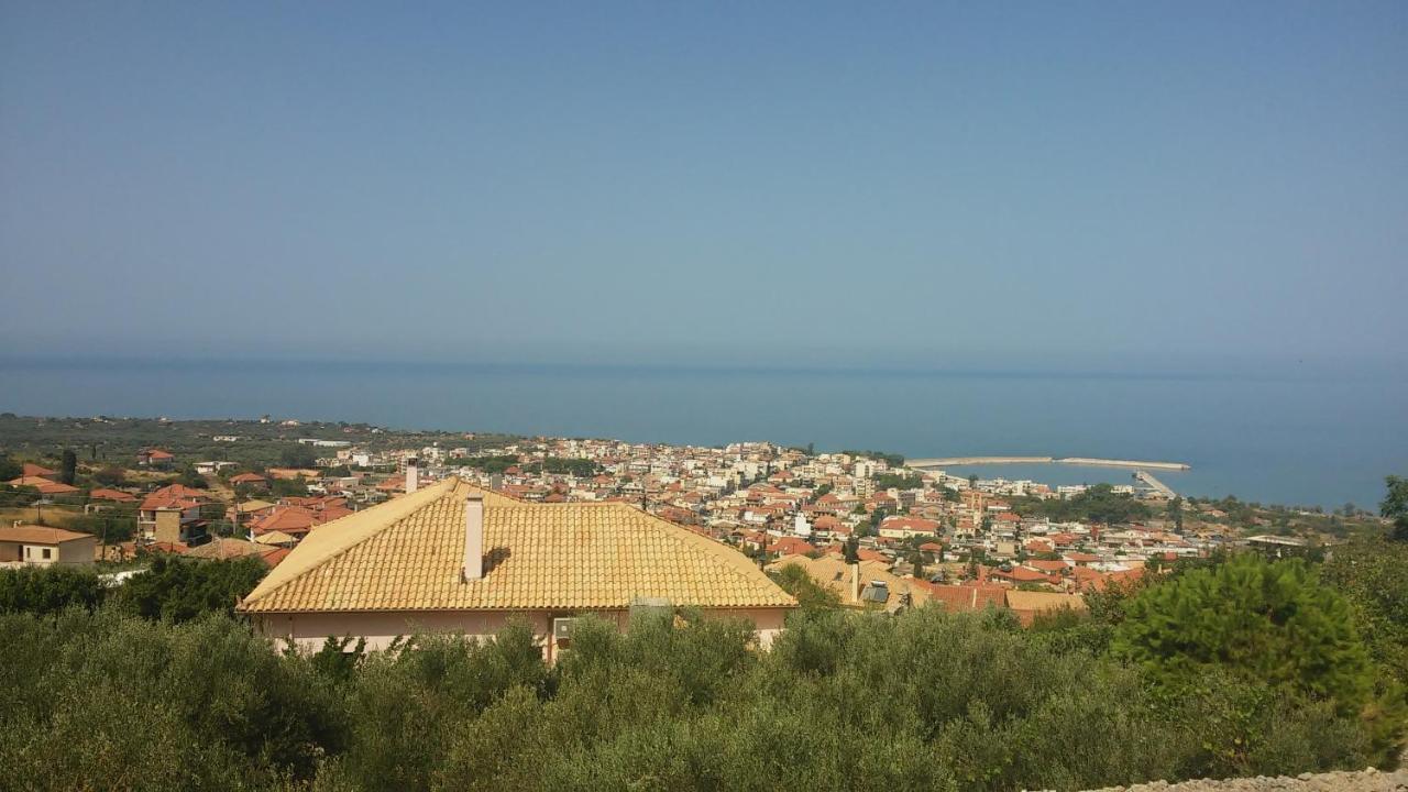 Kiparissia Castle & Sea View Villa Kyparissia Exteriör bild