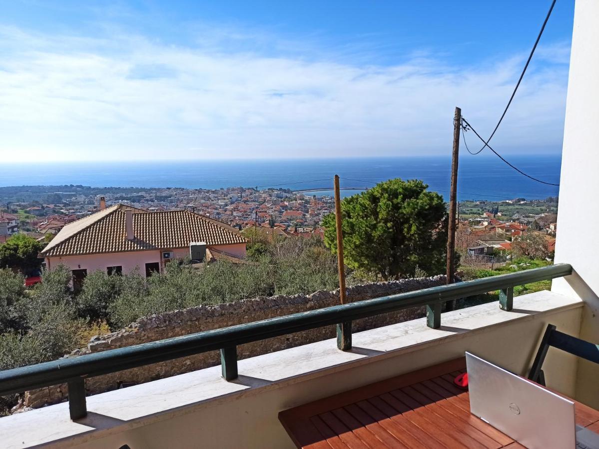 Kiparissia Castle & Sea View Villa Kyparissia Exteriör bild